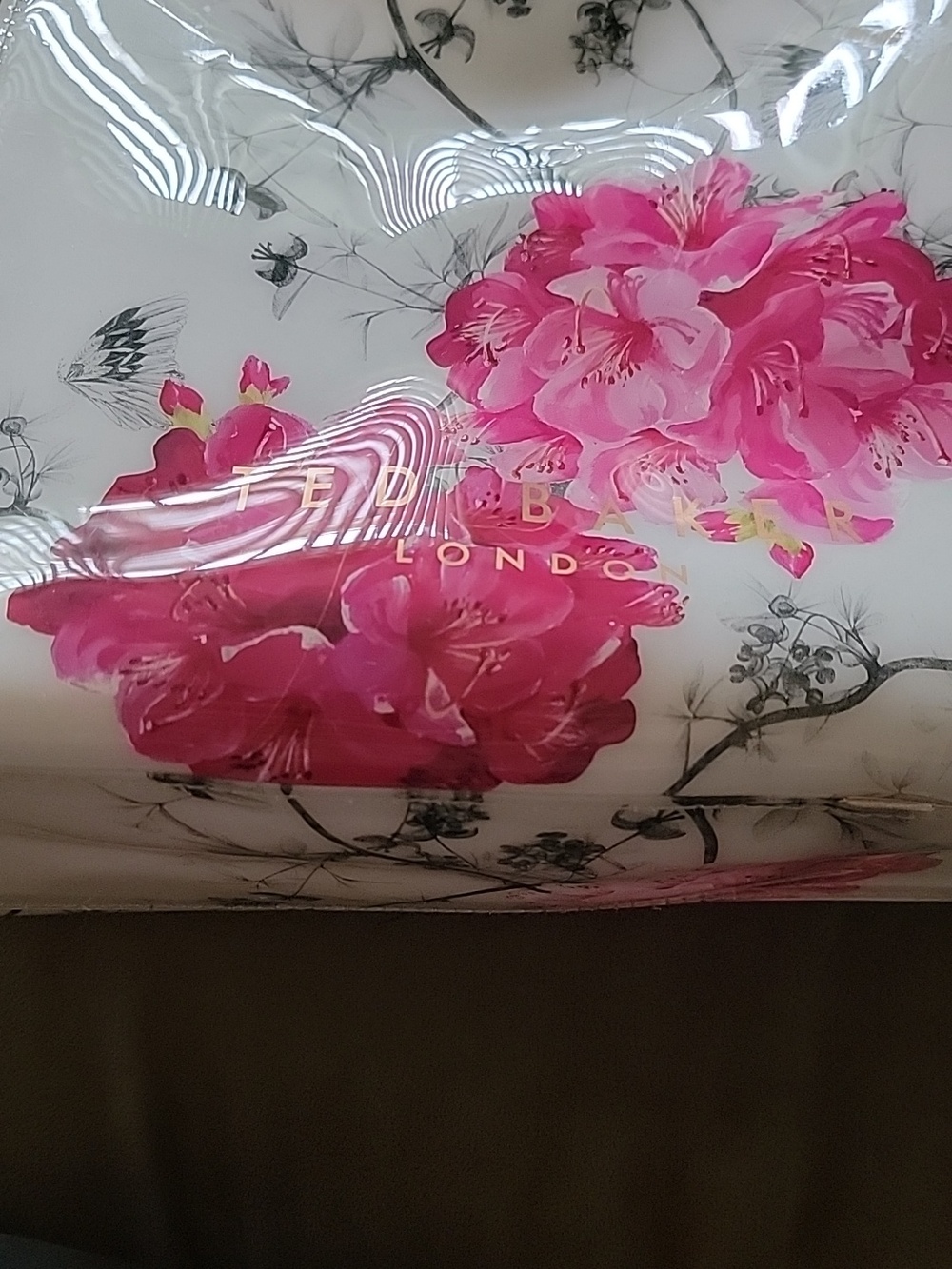 Ted Baker White Tote with Pink Floral Print - Picture 3 of 14